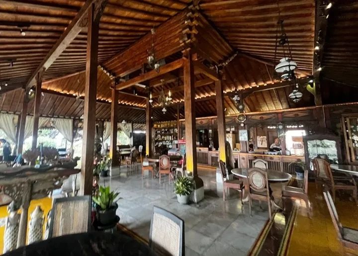 Rekomendasi Restoran Modern dengan Sentuhan Tradisional di Semarang